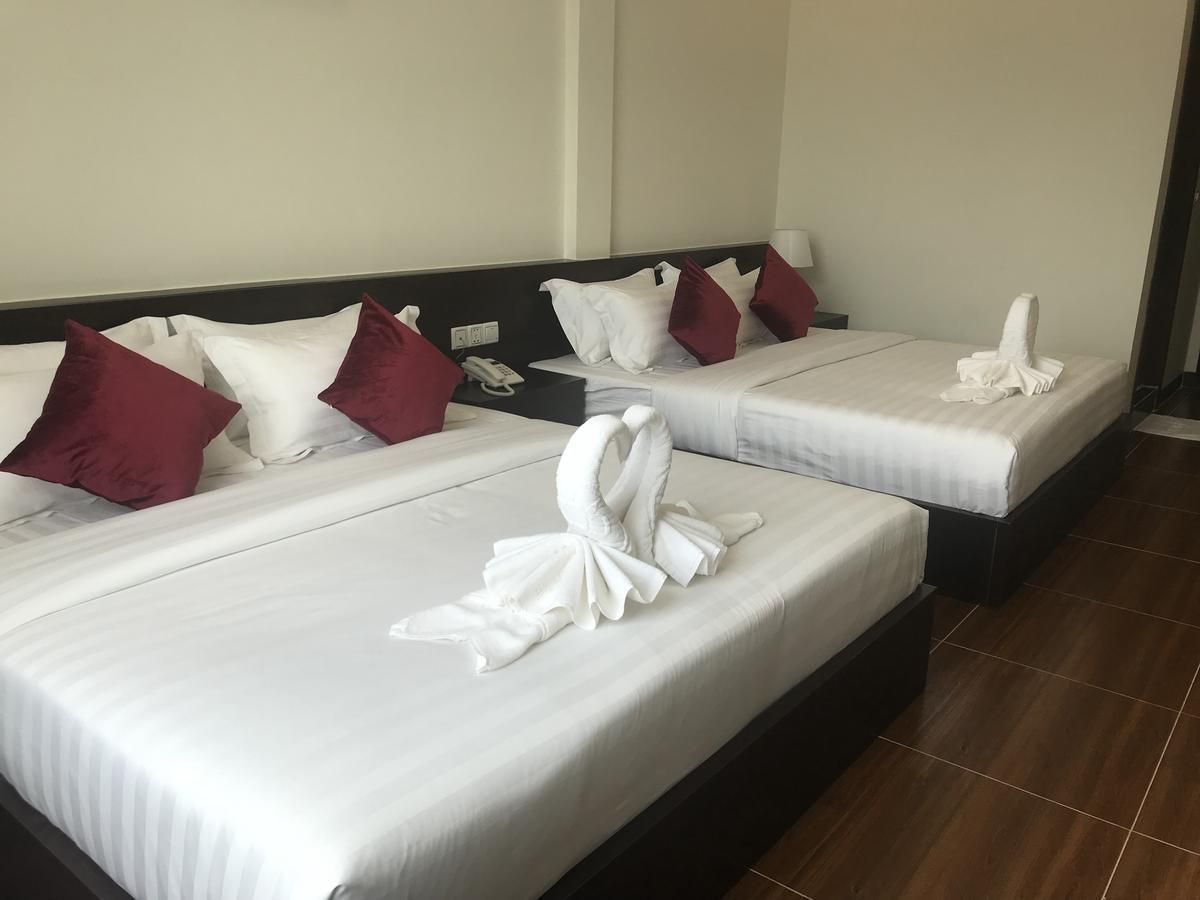 Apple Hotel Two - Near Phnom Penh Airport Exterior foto